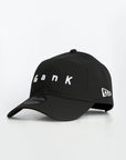 GANK Casquette en noir brodé blanc