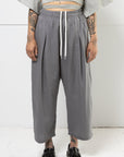 MERCY HOUSE Pantalon Henri plissé gris charbon