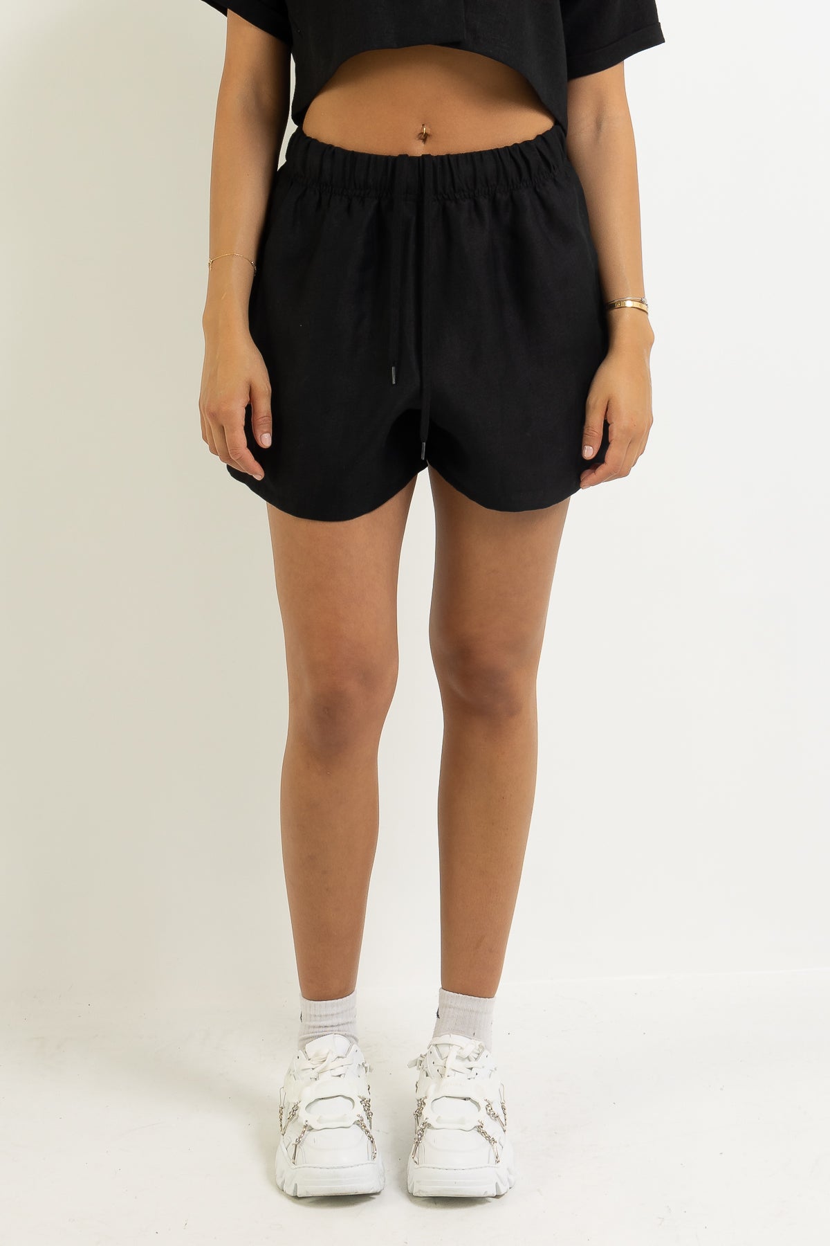 MERCY HOUSE Clio short en noir