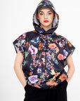OSCAR MENDOZA Black sleeveless hoodie with butterfly and flower print