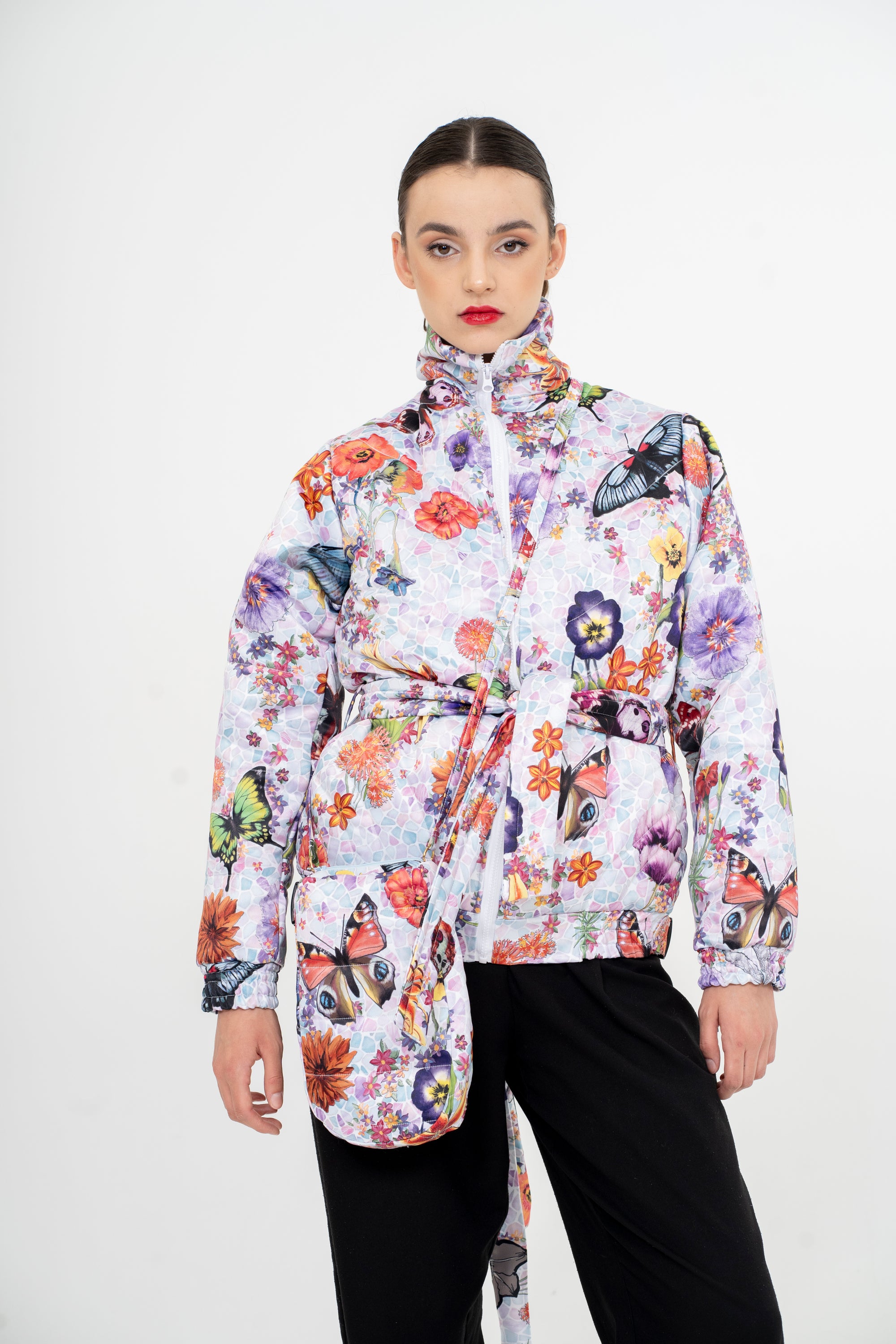OSCAR MENDOZA Bomber blanc puffy imprimé floral avec pochette intégrée