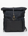 VEINAGE Black leather bag from De Lorimier