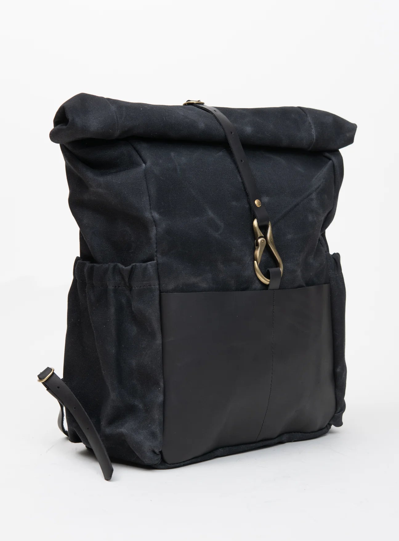 VEINAGE Sac en cuir noir De Lorimier