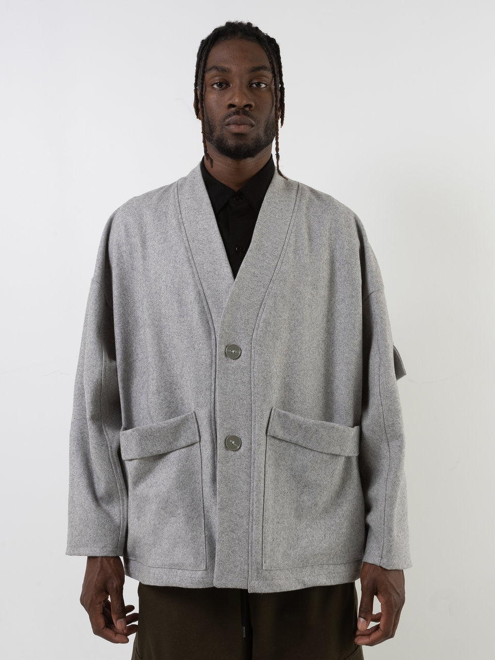 MERCY HOUSE Denali cardigan en laine gris