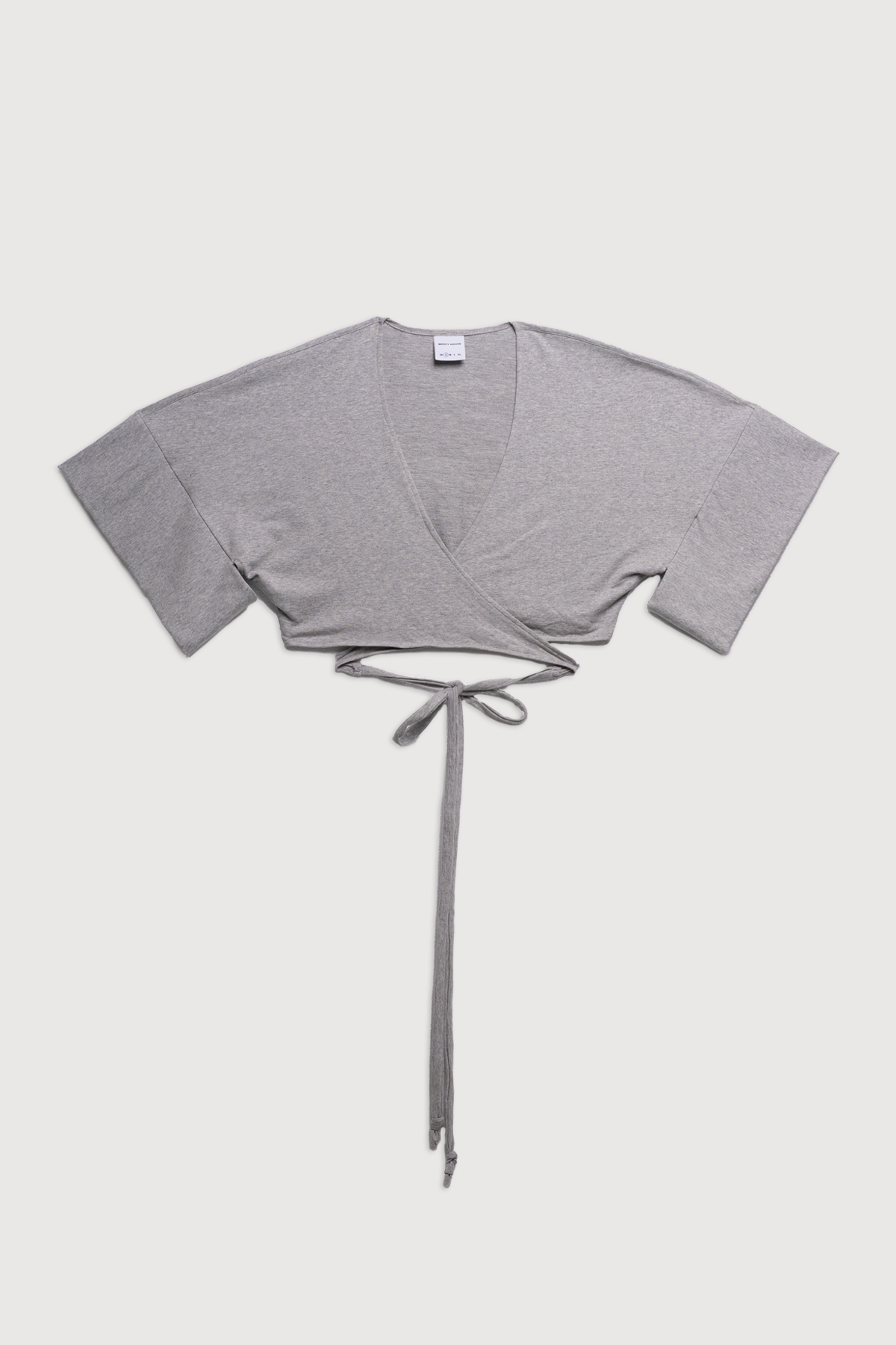 MERCY HOUSE Tenbin Wrap top gris