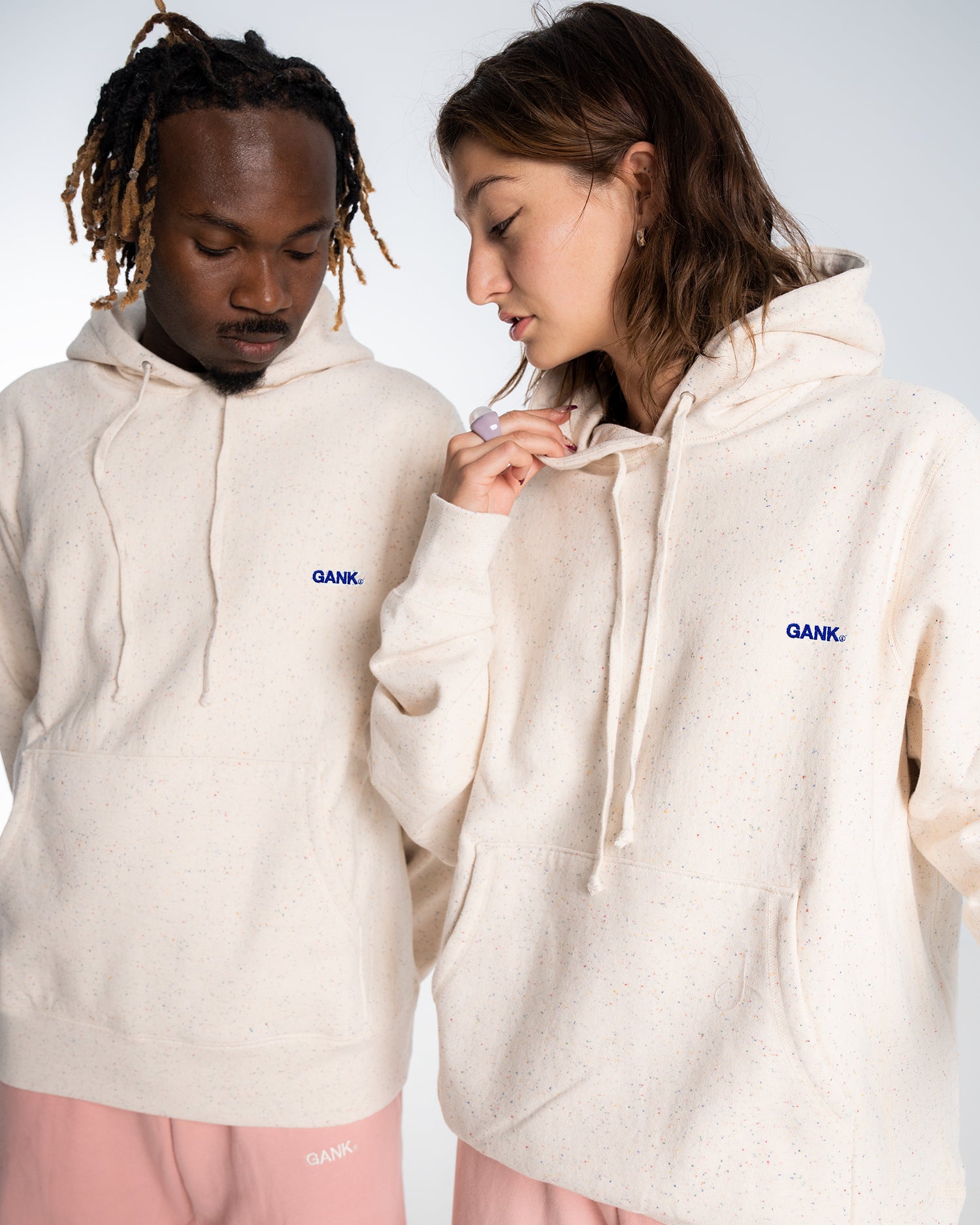 GANK embroidered hoodie - Black