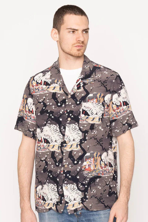 NAKED &amp; FAMOUS- Aloha Shirt Skeletons - Dark Grey