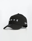 GANK Casquette en noir brodé blanc