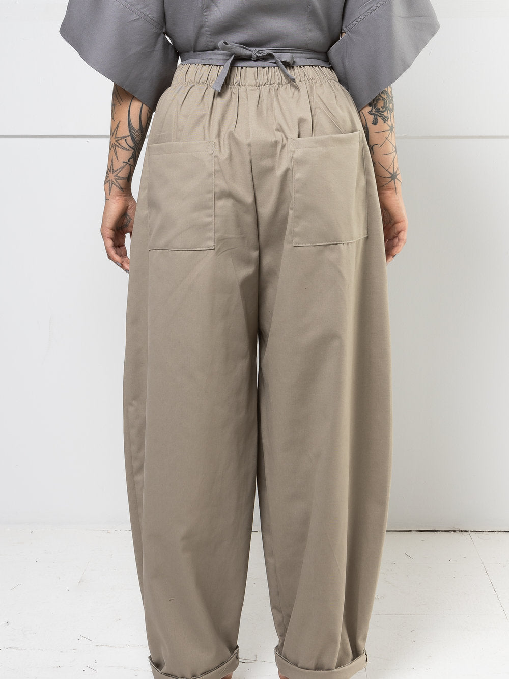 MERCY HOUSE Lucas pleated trouser