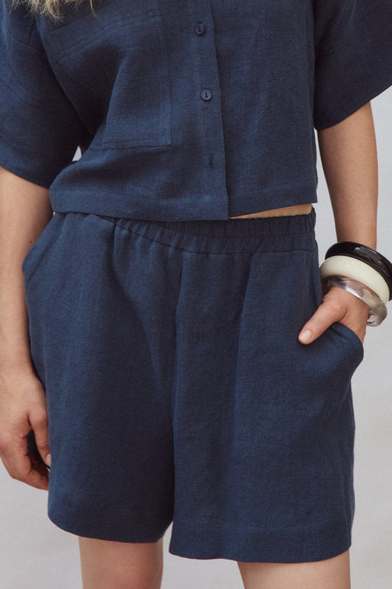 EVE GRAVEL short Will bleu pétrole